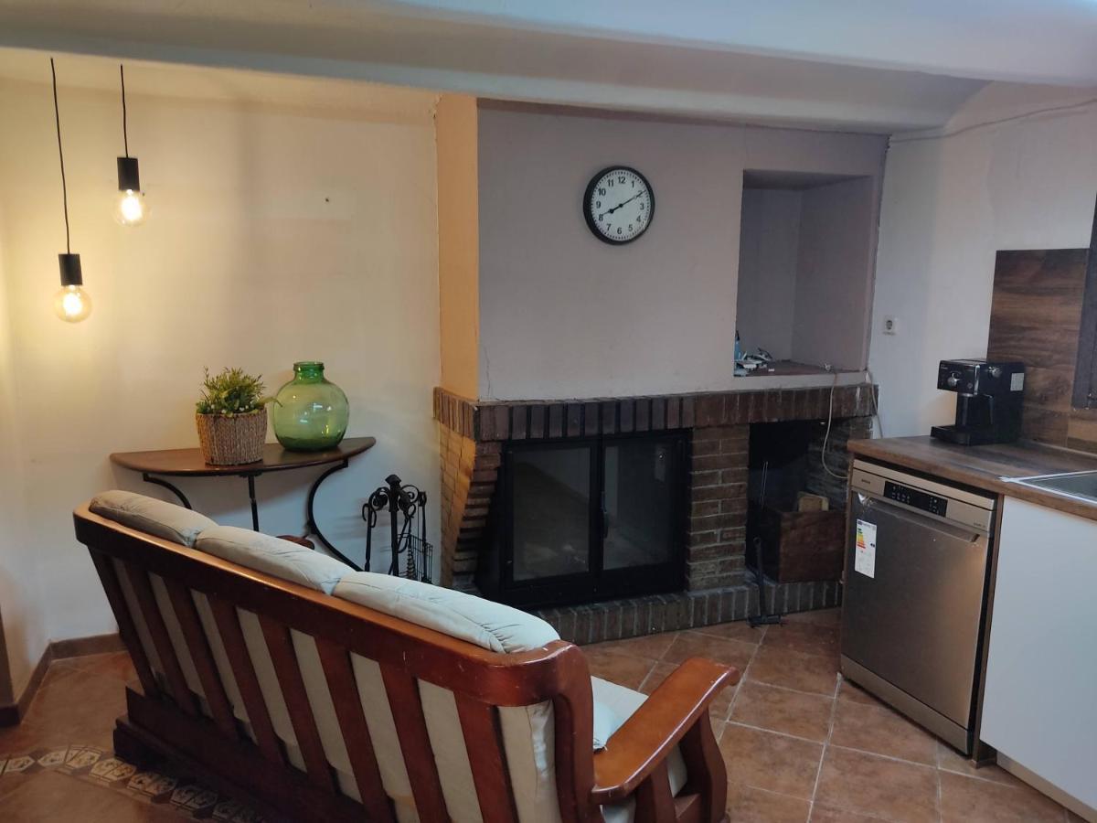 Casa Rural "Can Abres" Vilobi D'Onyar Girona Viloví de Oñar المظهر الخارجي الصورة